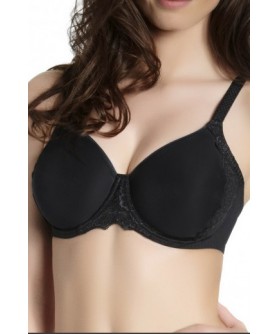 Soutien-gorge moulé rigide