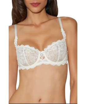 Soutien-gorge corbeille