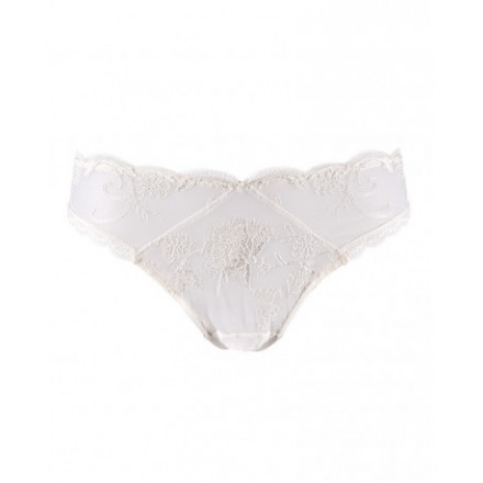 String LISE CHARMEL ULTRA FEMININ NACRE